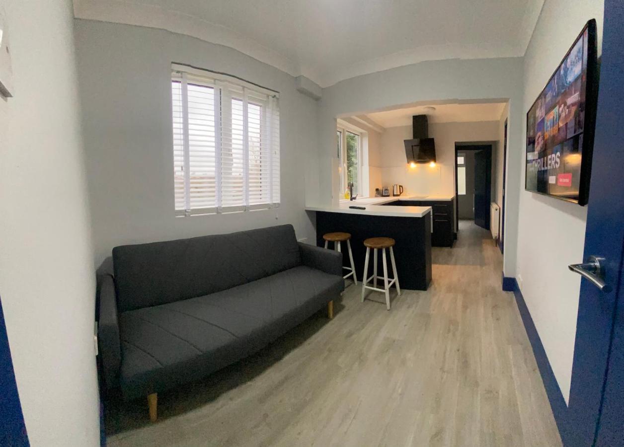 Harewood Lodge - Single And Double Rooms Self Serve Apartment Κινγκς Λιν Εξωτερικό φωτογραφία